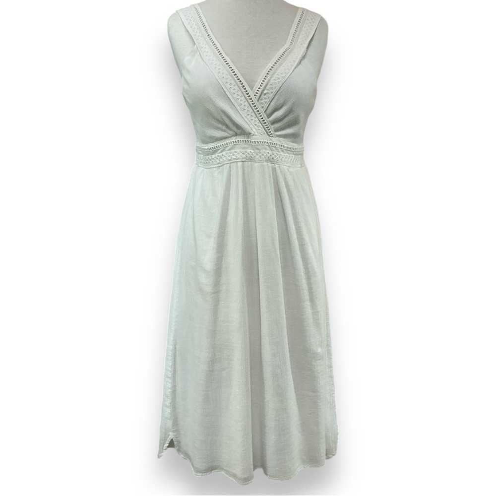 Tommy Bahama Dress S white - 100% cotton -faux wrap top -lined -smocked‎ back